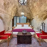 Hotel Kervansaray Museum
