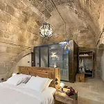 Kervansaray Museum Hotel *