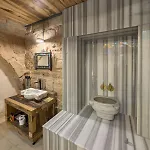 Hotel Kervansaray Museum *
