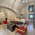 Hotel Kervansaray Museum