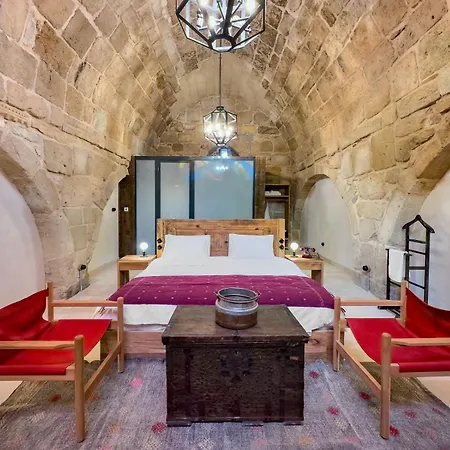 Hotel Kervansaray Museum