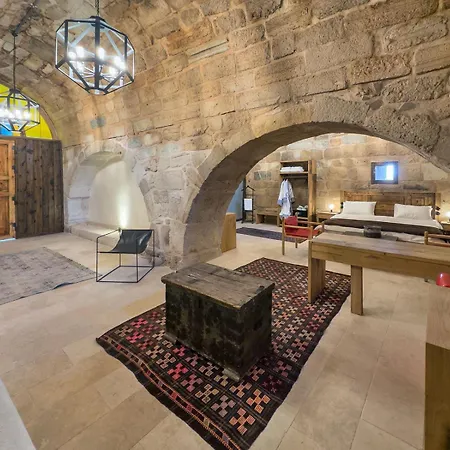 Hotel Kervansaray Museum